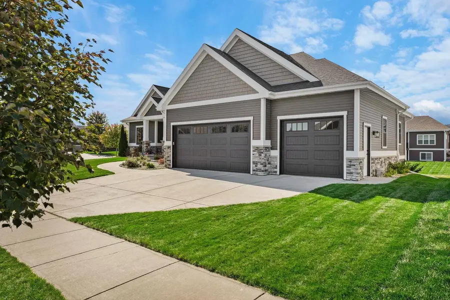 801 Ronald Overlook, Waunakee, WI 53597 - #3