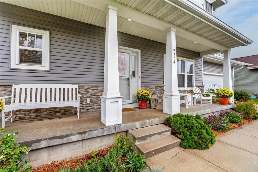 9914 Autumn Breeze Road, Middleton, WI 53562 - #2