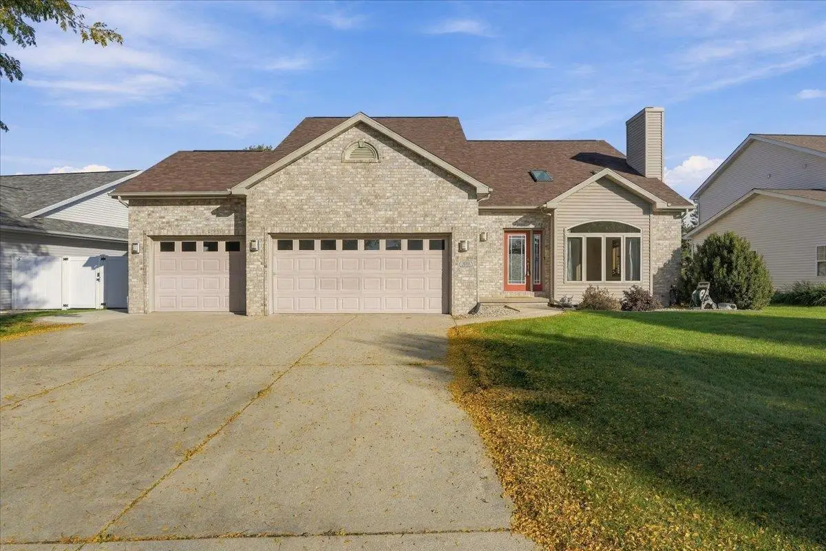 3154 Bull Run, Sun Prairie, WI 53590 - #1