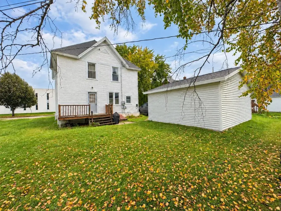 411 E Jackson Street, Ripon, WI 54971 - #3