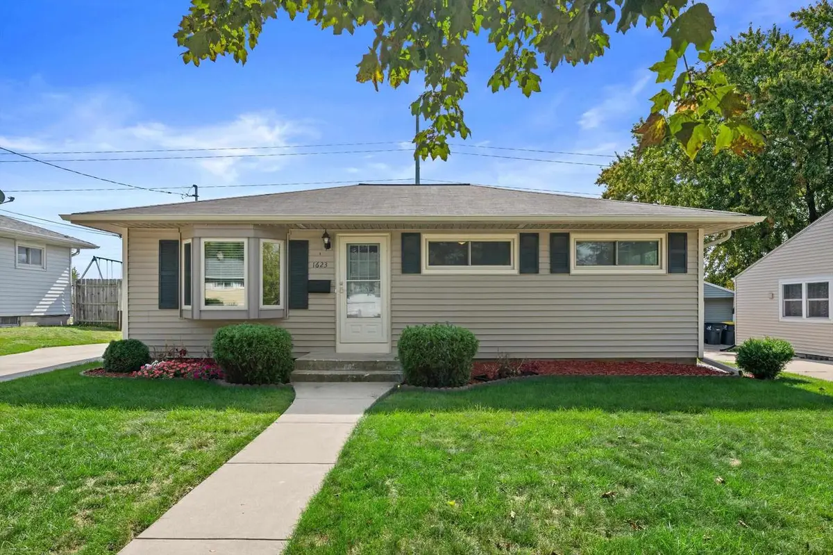 1623 Birch Drive, Waukesha, WI 53188 - #1