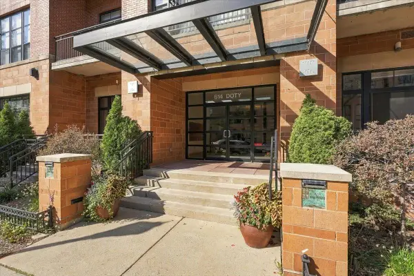 614 W Doty Street #401, Madison, WI 53703