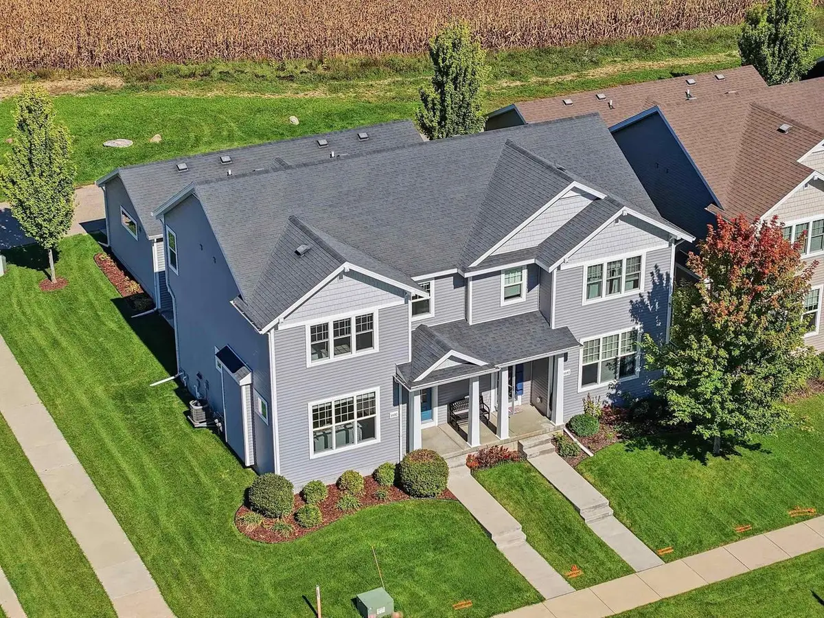 1092 O'Keeffe Avenue, Sun Prairie, WI 53590 - #1
