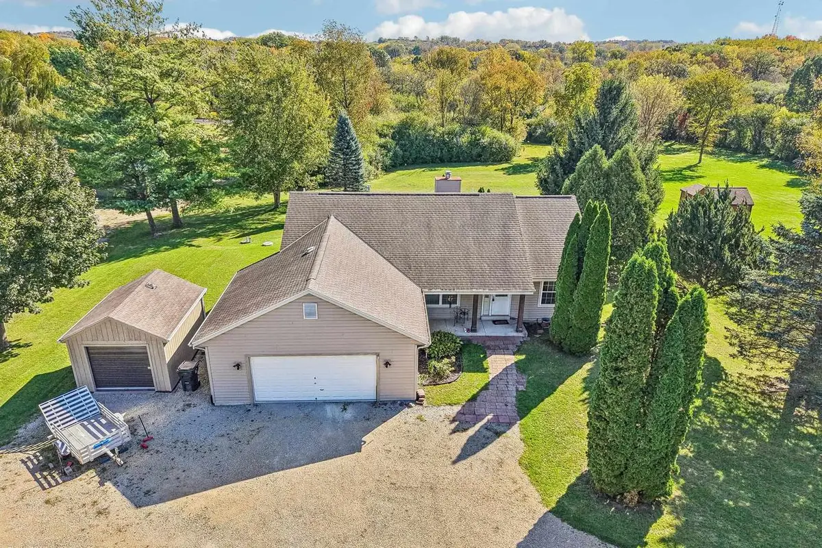 N6244 Jefferson Road, Johnson Creek, WI 53038 - #1