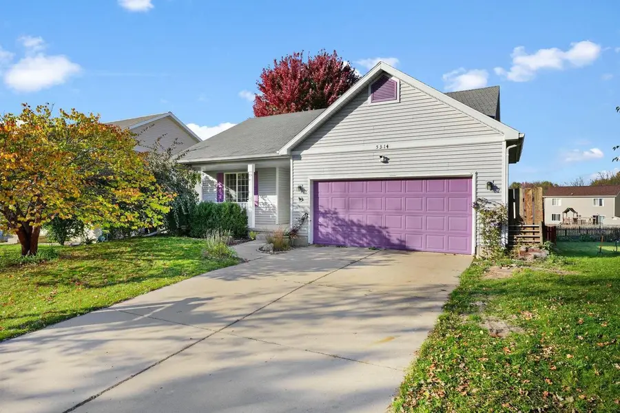 5314 Valley Edge Drive, Madison, WI 53704 - #2