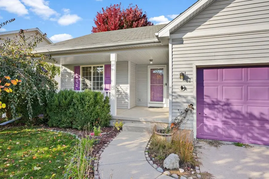 5314 Valley Edge Drive, Madison, WI 53704 - #3