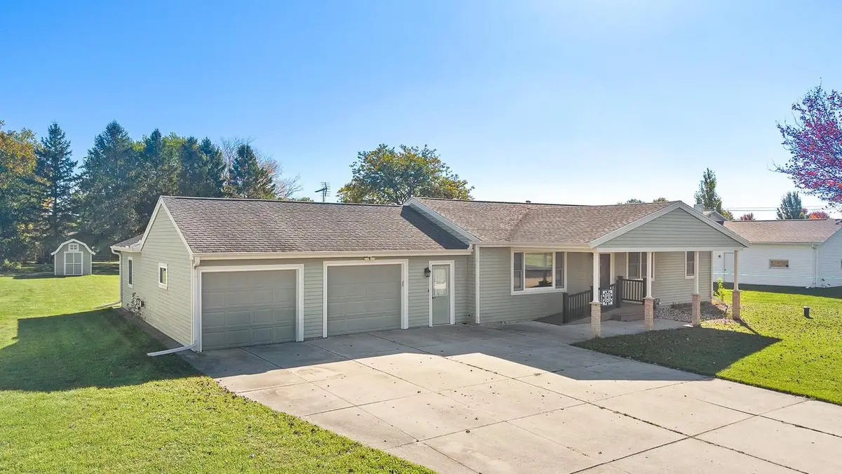 S9986 Rodney Street, Prairie Du Sac, WI 53578 - #1