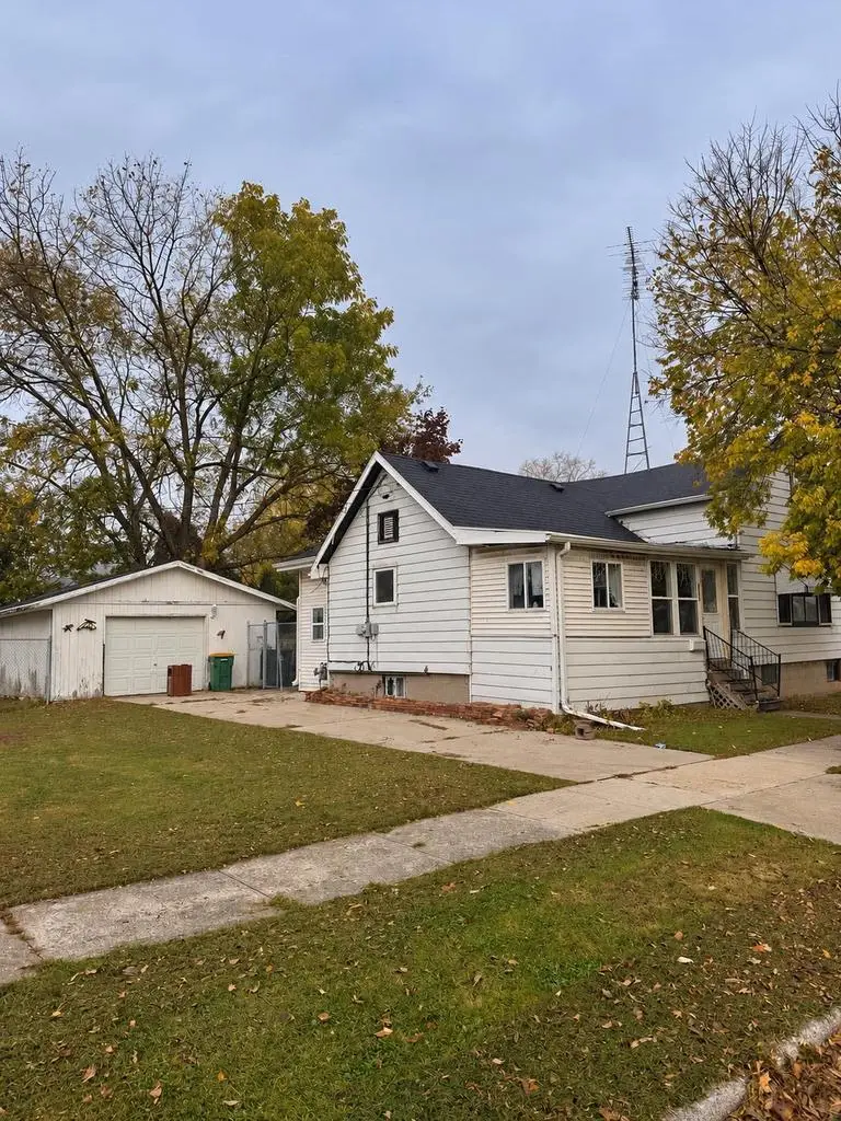 164 Chestnut Street, Fond Du Lac, WI 54935 - #2