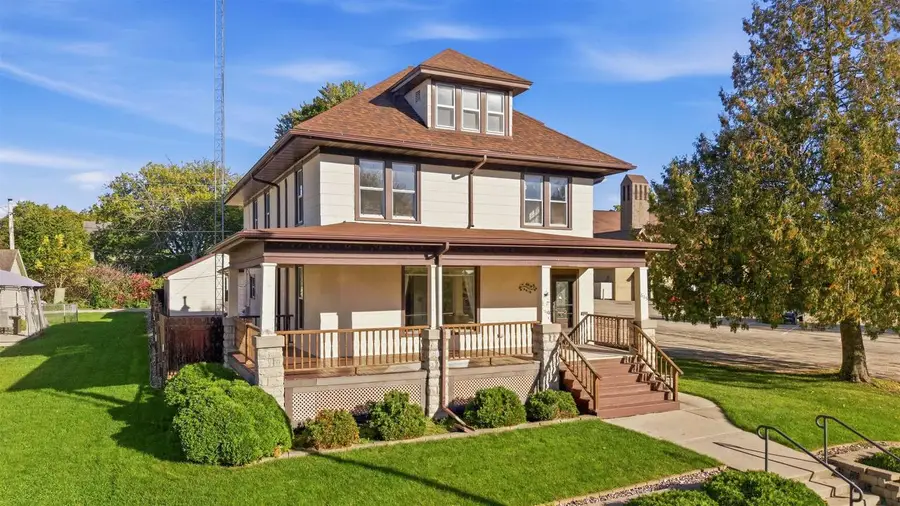 615 N Center Street, Beaver Dam, WI 53916 - #2