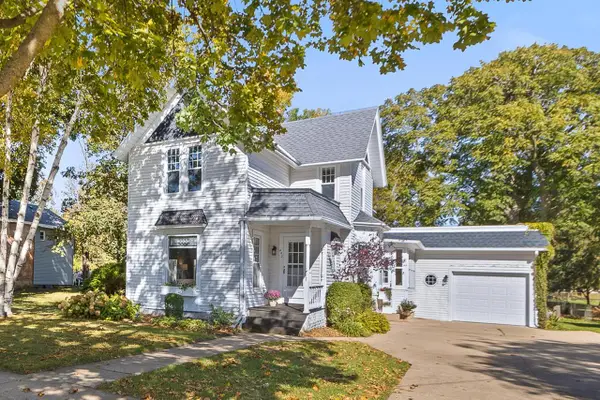 442 E Madison Avenue, Milton, WI 53563