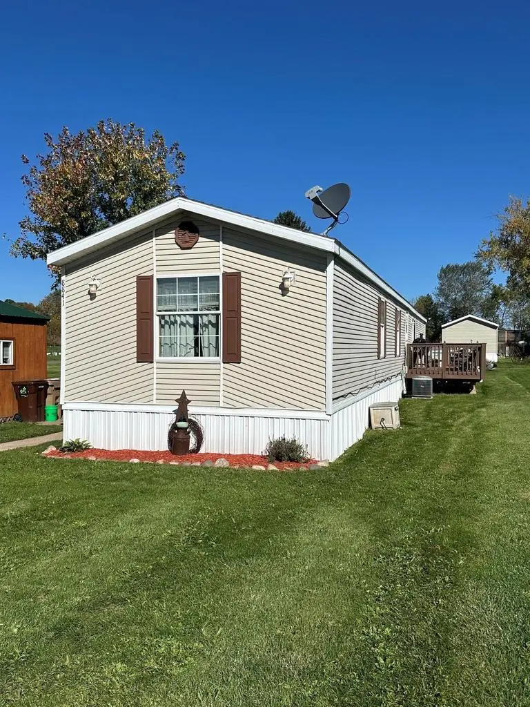 8841 Green Acres MHC #8841, Fall Creek, WI 54742 - #2