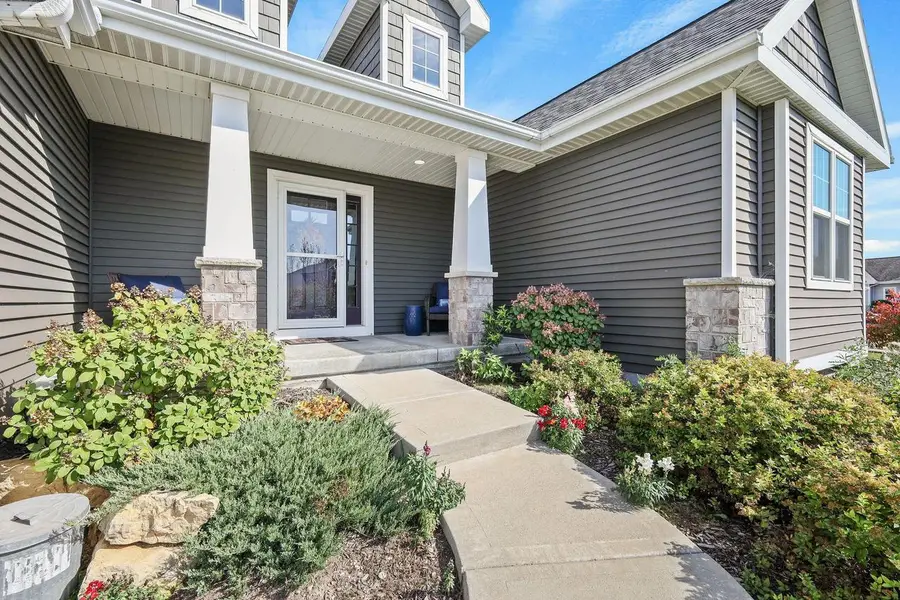 4380 Scenic View Road, Windsor, WI 53598 - #2