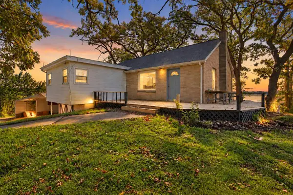 7114 Wheatland Road, Burlington, WI 53105