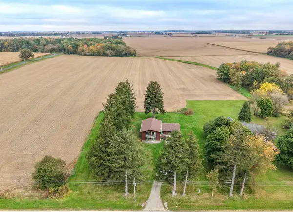 8647 E State Road 67, Clinton, WI 53525