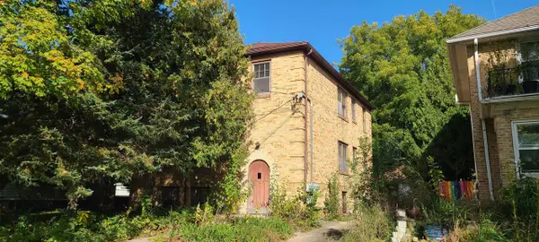 614 Spruce Street, Madison, WI 53715