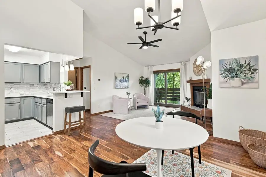 7 Hickory Hollow Drive, Madison, WI 53705 - #2