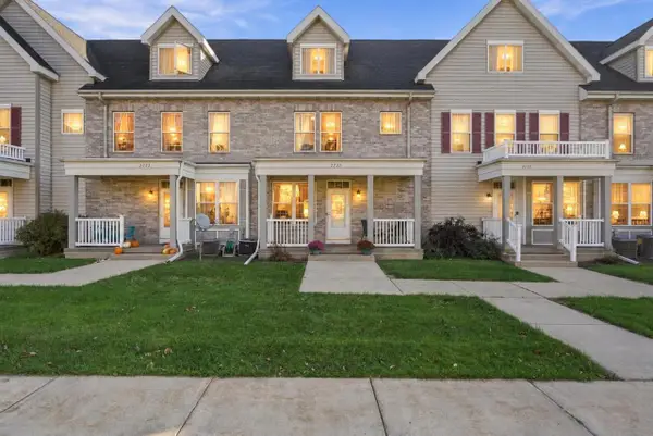 2795 Crinkle Root Drive, Fitchburg, WI 53711