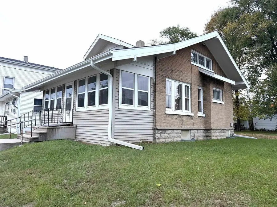 619 Middle Street, Beloit, WI 53511 - #2