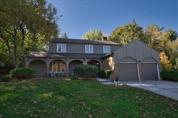 14 Mt Rainier Lane, Madison, WI 53705