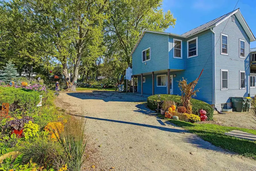 2984 Main Street, Blue Mounds, WI 53517 - #2