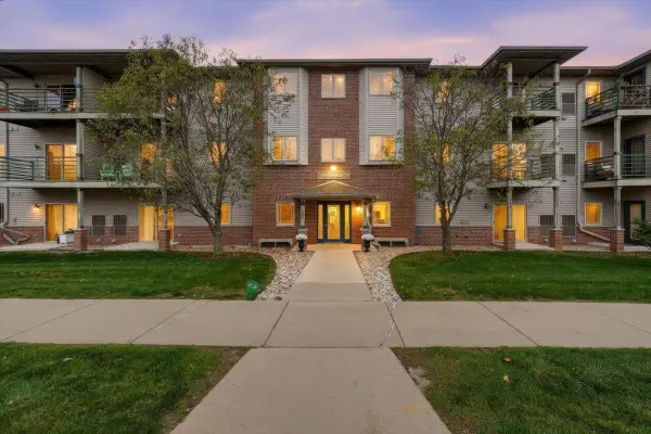102 Prairie Heights Drive #405, Verona, WI 53593