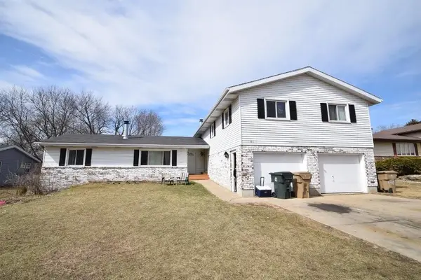 1302-1304 S Thompson Drive, Madison, WI 53716