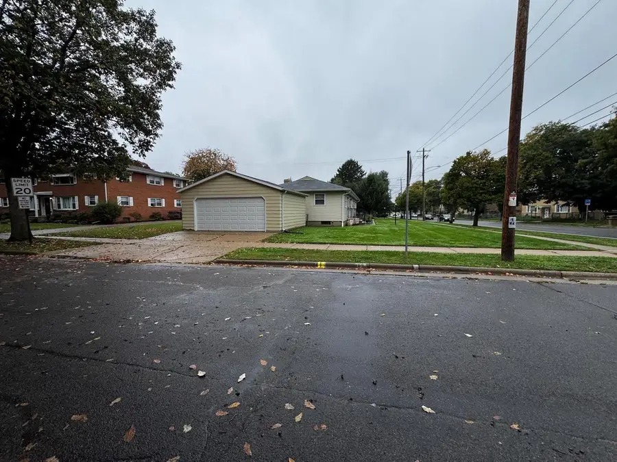 1105 W Badger Road, Madison, WI 53713 - #3