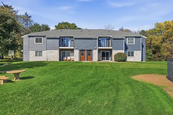 307 Whispering Pines Way, Fitchburg, WI 53713