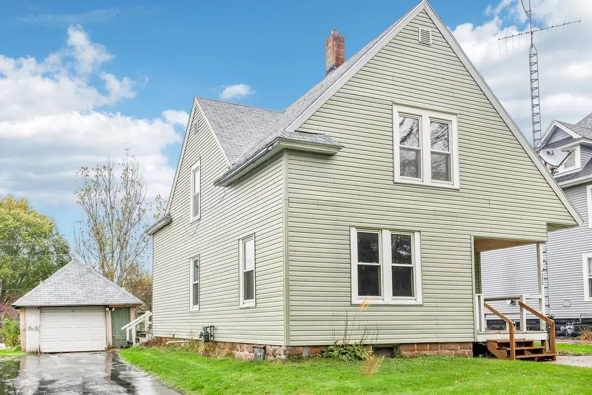 520 Clark Street, Reedsburg, WI 53959 - #1