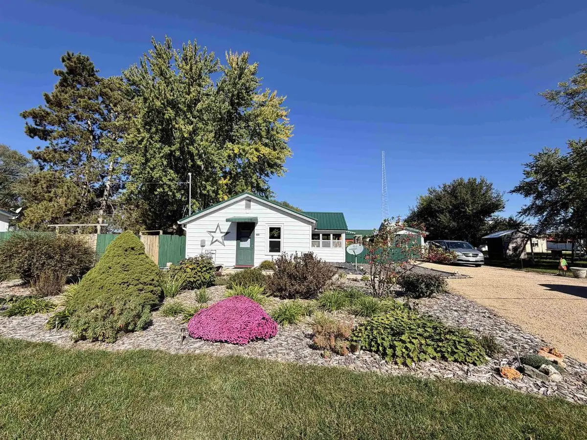 903 Exchange Street, Blue River, WI 53518 - #1