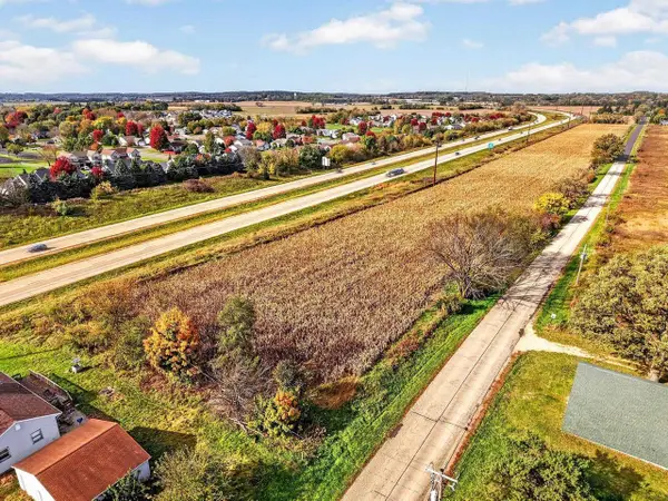 749 Schuster Road, Oregon, WI 53590