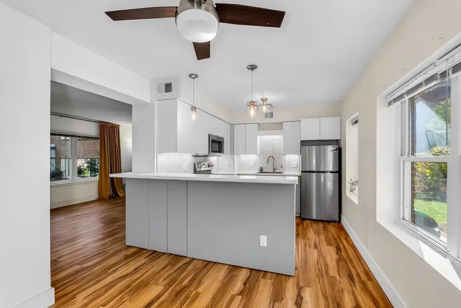 20 Sherman Terrace, Madison, WI 53704 - #2