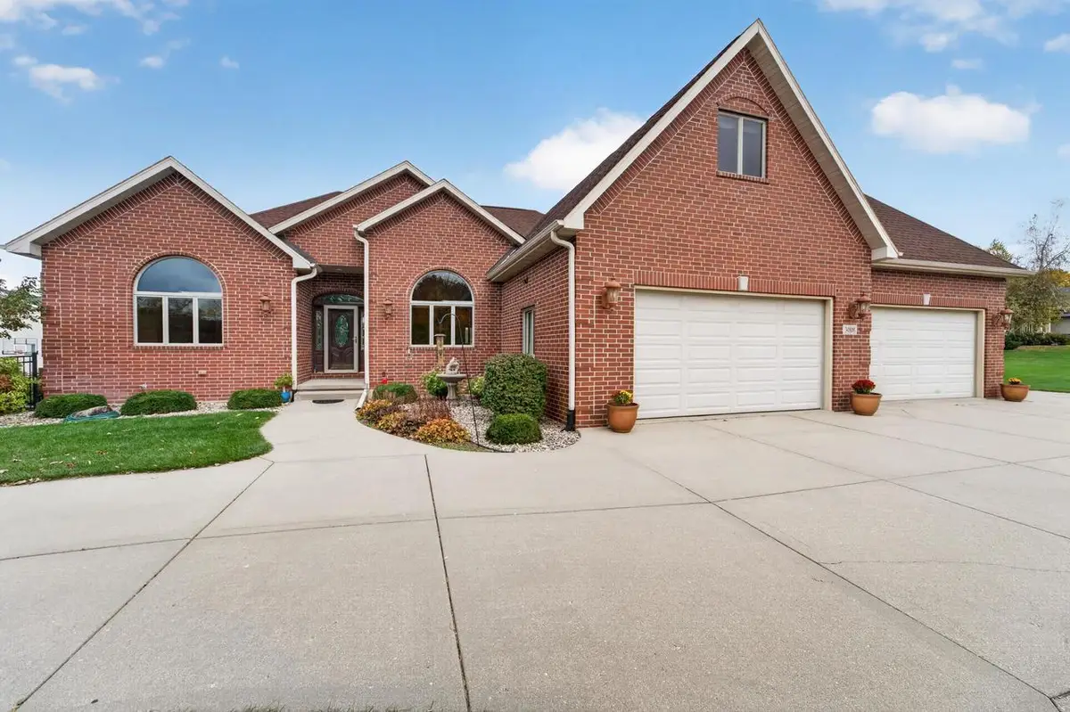 3008 Wyndwood Way, Sun Prairie, WI 53590 - #1