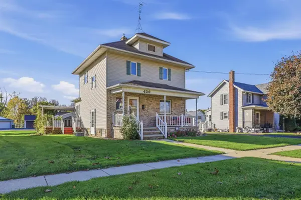 439 N Walnut Street, Mayville, WI 53050