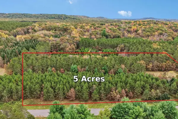 5 Ac Town Hall Road, Lyndon Station, WI 53944