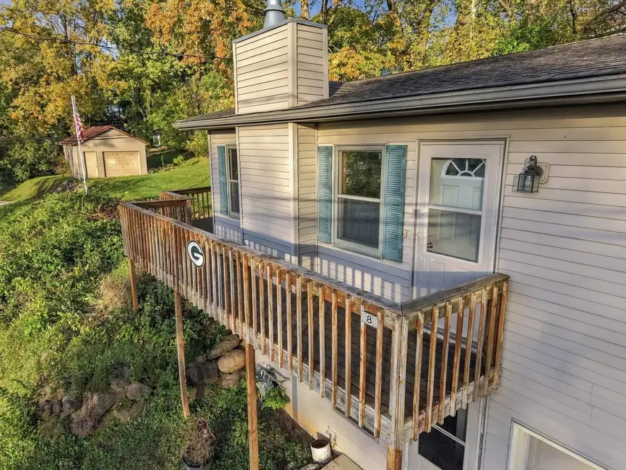 8 E Deerfield Street, Deerfield, WI 53531 - #2