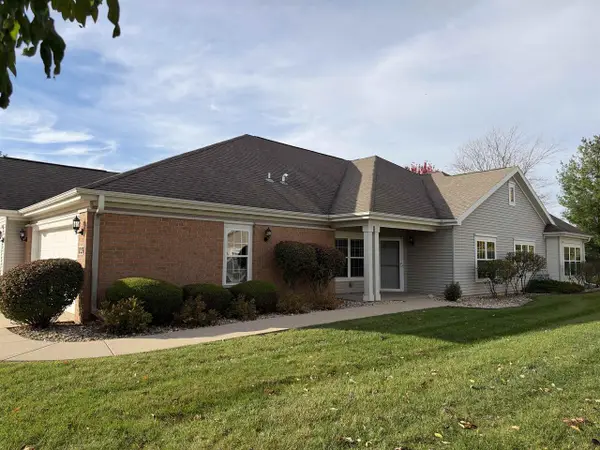 39 Northlight Way #15, Fitchburg, WI 53711