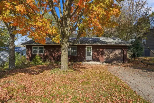 110 Nygard Street, Madison, WI 53713