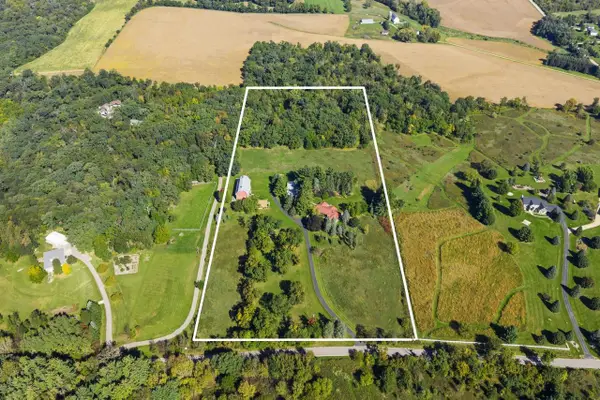8456 Messerschmidt Drive, Verona, WI 53593