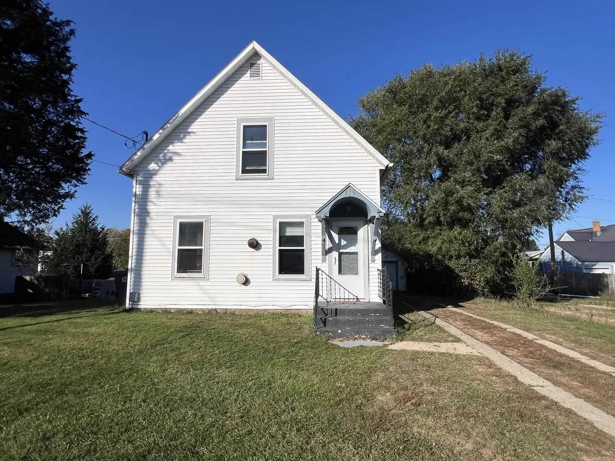 515 S Clinton Street, Princeton, WI 54968 - #1