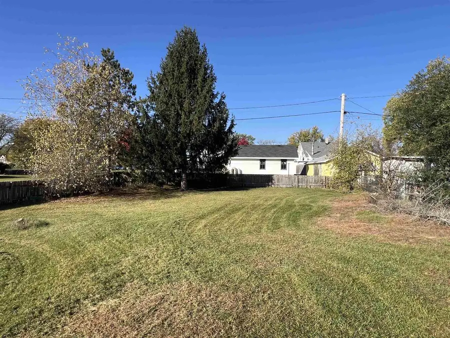 515 S Clinton Street, Princeton, WI 54968 - #3