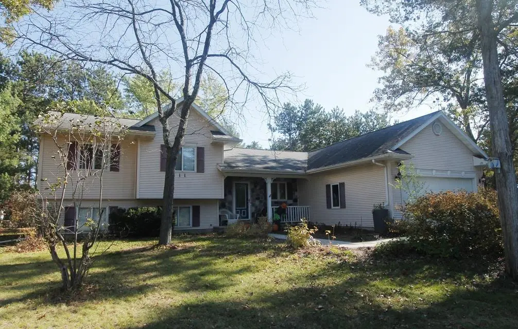 N5840 Oak Tree Acres, Princeton, WI 54968 - #1