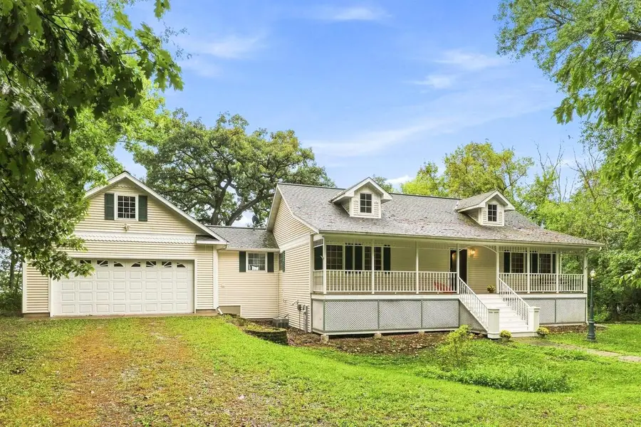 W11492 Lake Drive, Randolph, WI 53956 - #2