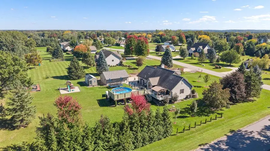 W7958 Jonathan Drive, Pardeeville, WI 53954 - #2