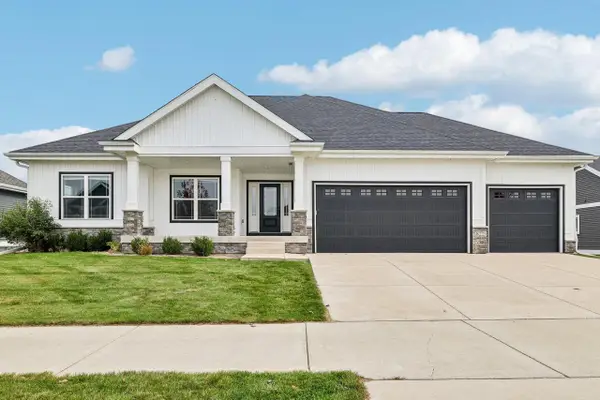 822 Ronald Overlook, Waunakee, WI 53597