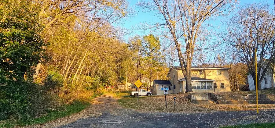 587 N Walnut Street, Richland Center, WI 53581 - #3