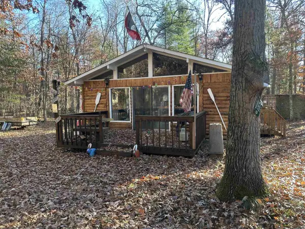 1888 W 16th Avenue, Friendship, WI 53934