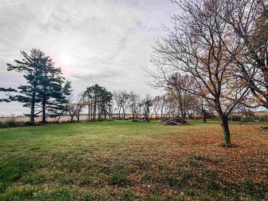 1993 County V Road, Sun Prairie, WI 53590 - #2