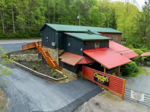 190 S Court St, Fayetteville, WV 25840 - #1