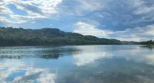 Robinhood Rd, Washington, WV 26181